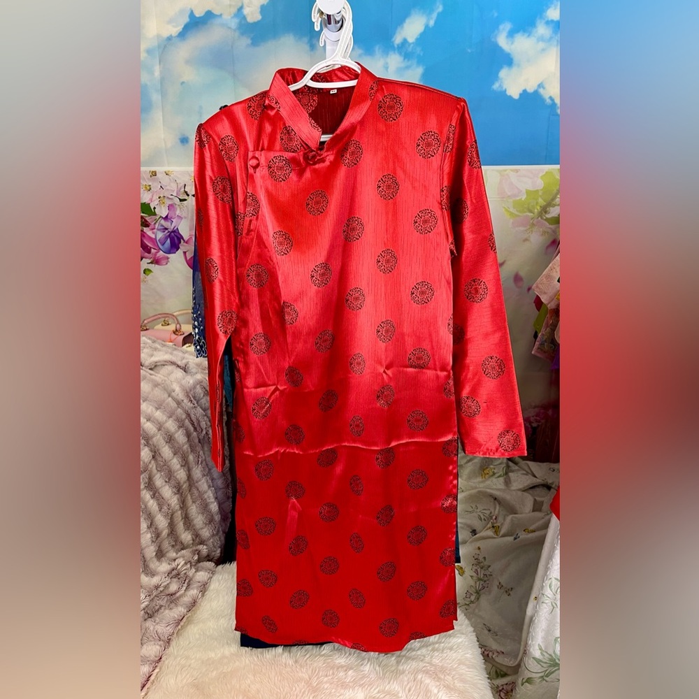 New ao dai gam cach Tan Nam, Men’s modern contemporary long top red 🎁 m medium